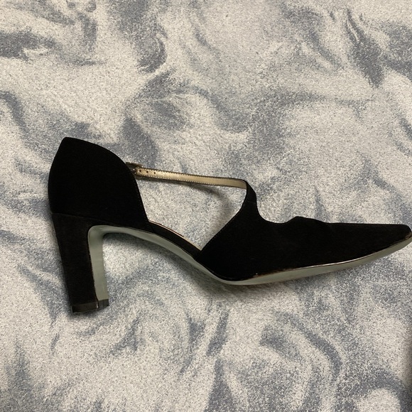 Vintage Feet First Pumps - Picture 6 of 7